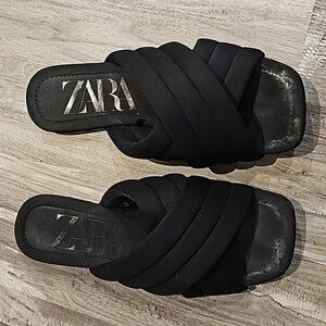 Zara Quilted Black Sandal Slides Size 38